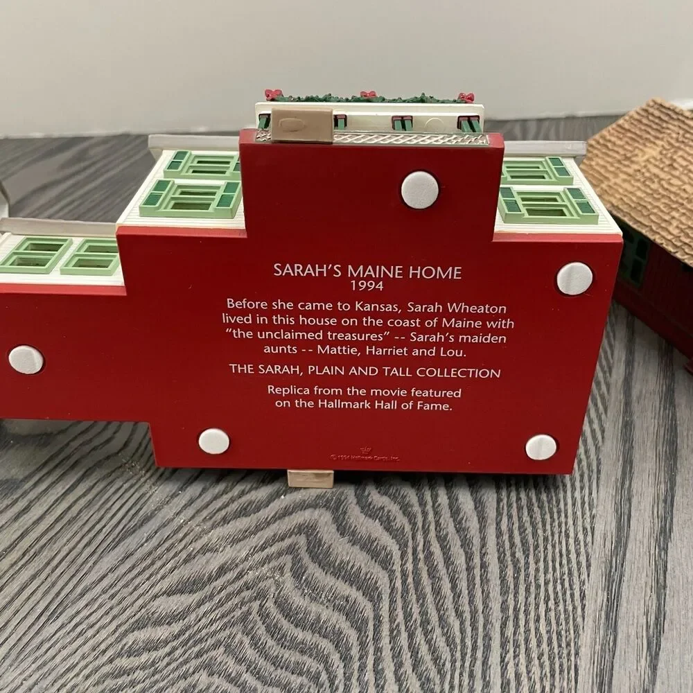 Vintage Hallmark Sarah Plain and Tall Lot of 5 Houses Christmas Holiday Open Box